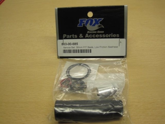 Detalė Fox Service Set: 36mm FIT RLC Seals Low Friction Seal (803-00-685)