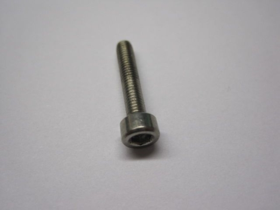 FOX Fastener Standard (Metric): Screw (M3 X 16mm) SHCS Patchlock (019-01-083)